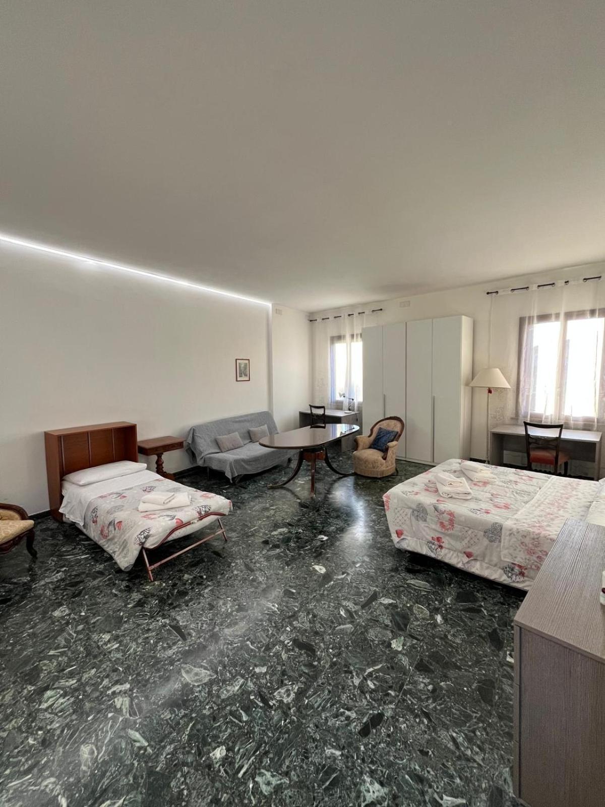 Stefy'S Rooms Veneza Exterior foto